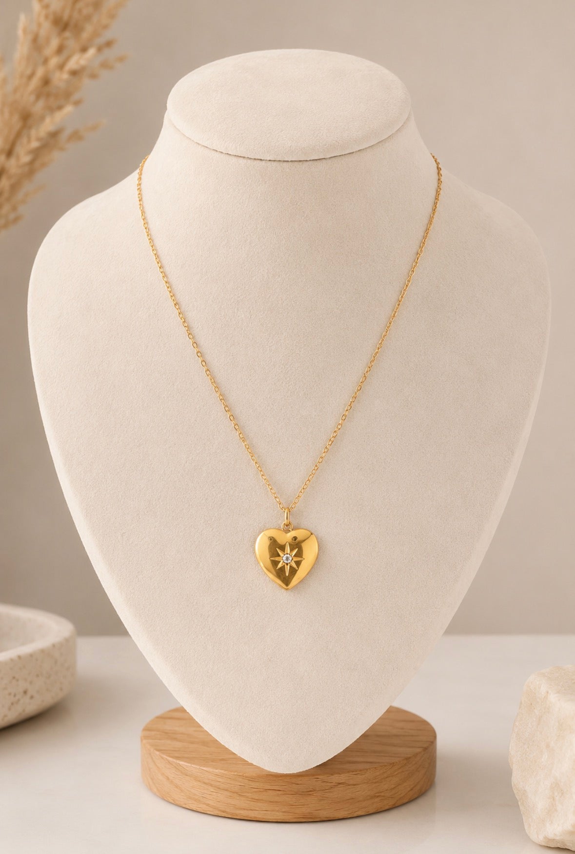 Collier Cœur Éclat Doré – Acier Inoxydable