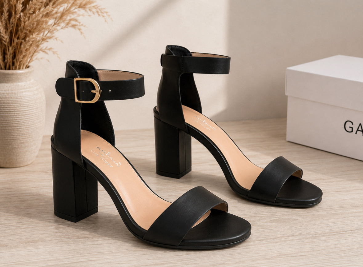 Sandales à Talons Noires Élégance – Bride Dorée