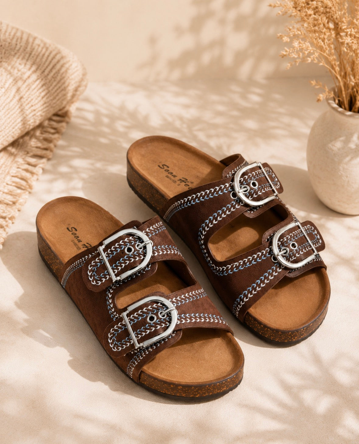 Mules camel à doubles boucles – Style bohème chic & confort